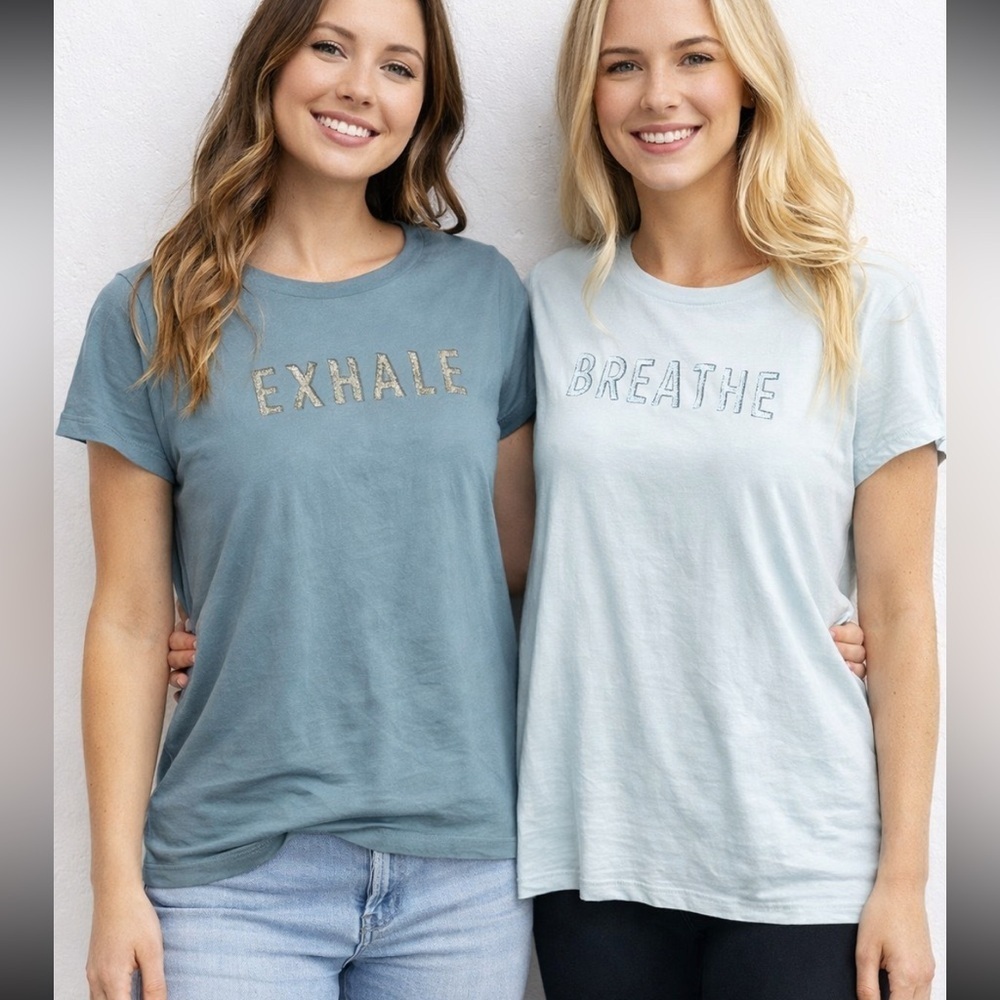 EXCELLENT CONDITION WOMEN’S LARGE VINTAGE INSPIRATIONAL VS VSX T’S BUNDLE OF 2!